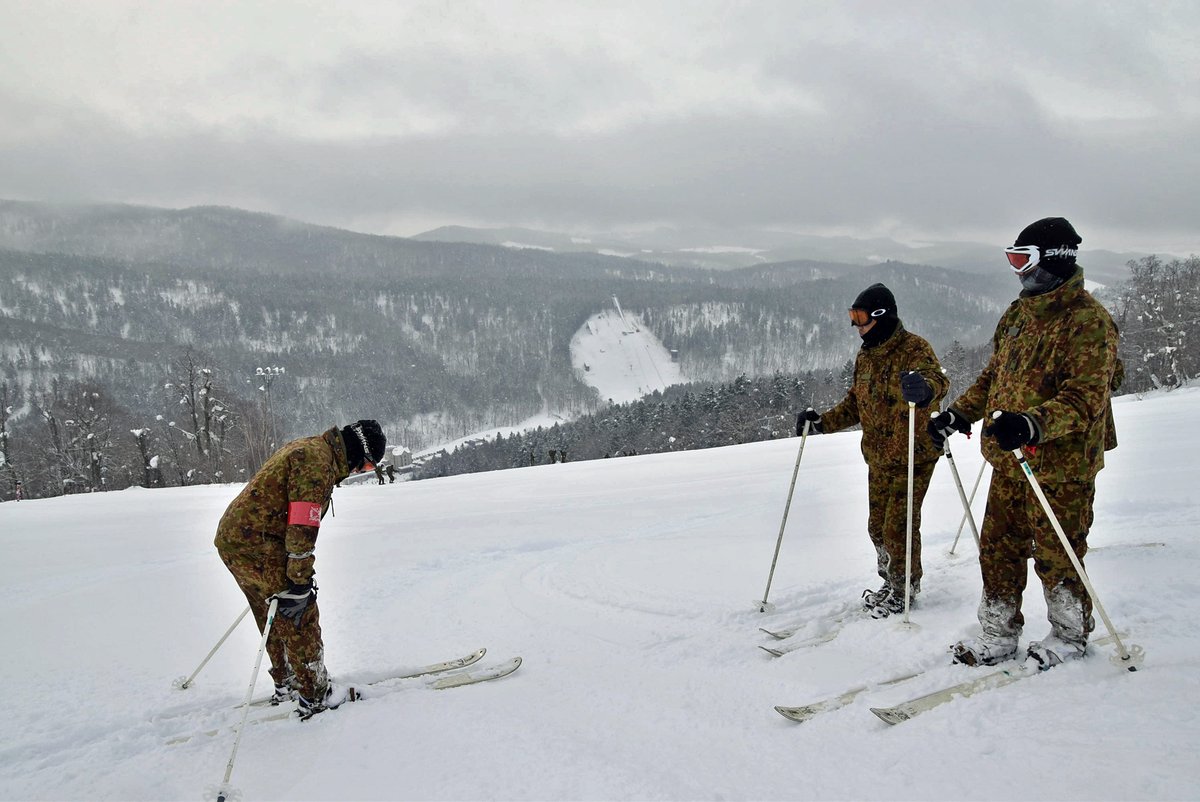 自衛隊スキー