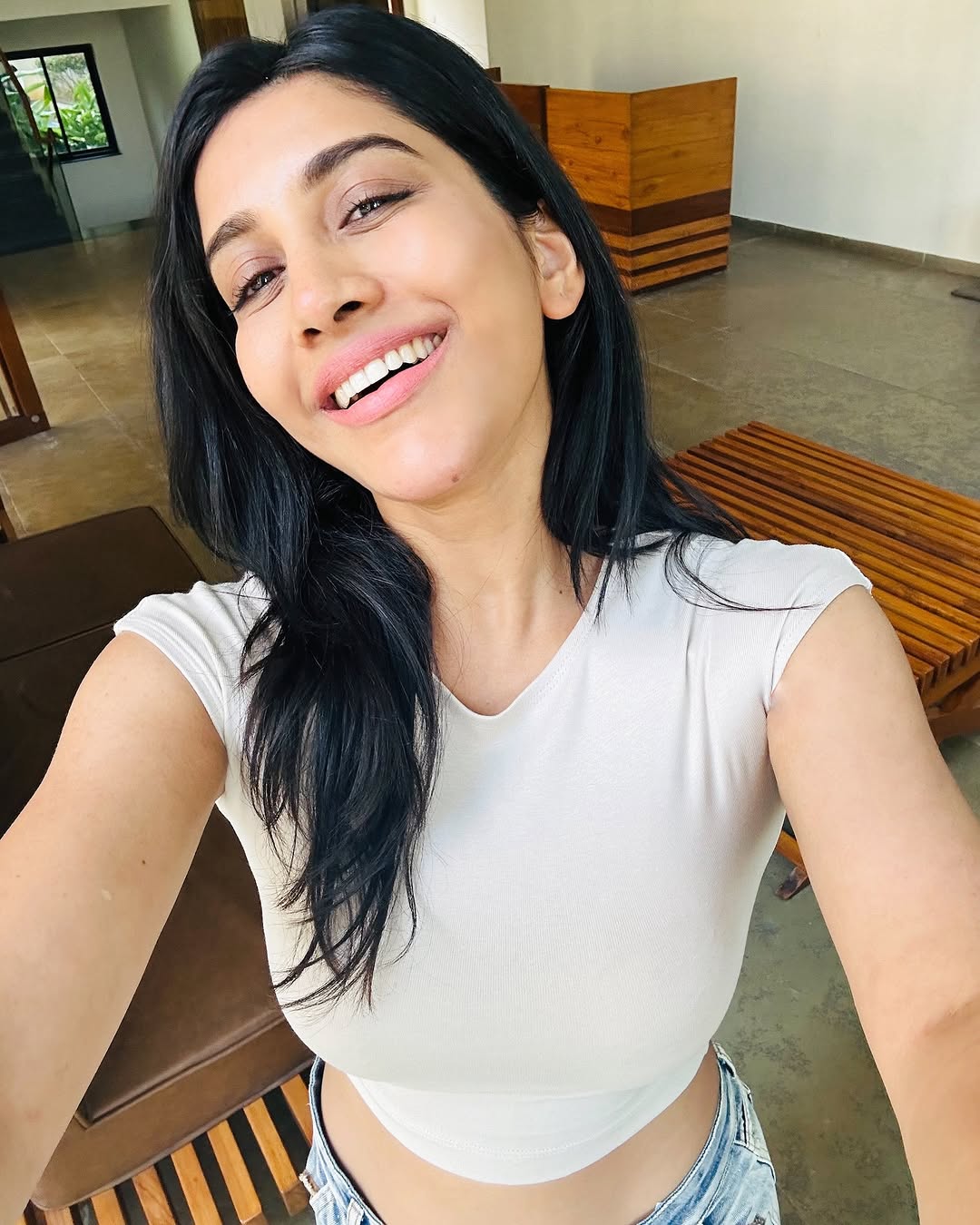 Gj-escbXMAAgH7c?format=jpg&name=large