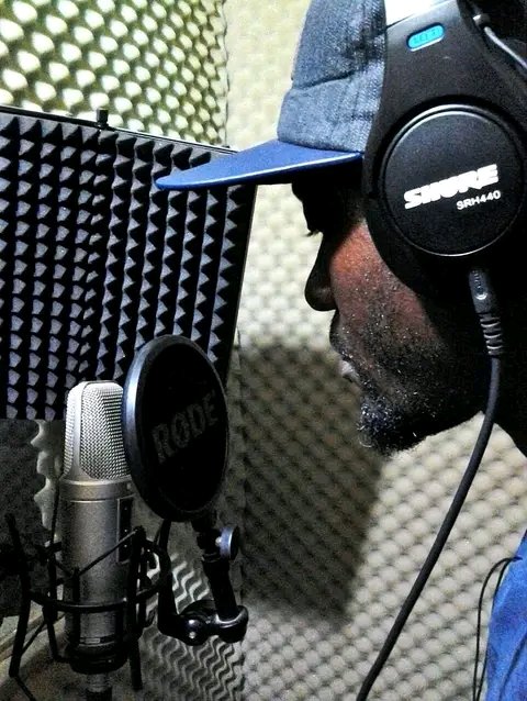 CojoKrachi's tweet photo. I will drop my new tune on march 
So watch it out....2025 release 
Lifting Ghana high 🇬🇭🇬🇭🇬🇭👊 https://t.co/Vgwoz7zo27