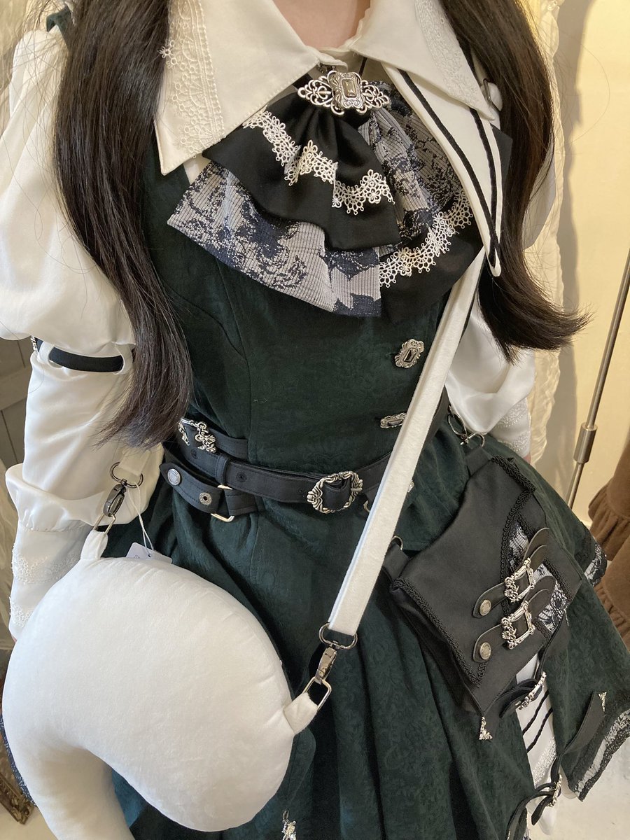 着用商品 ・【コラボ商品】東方Project ×HoshibakoWorks 魂魄妖夢