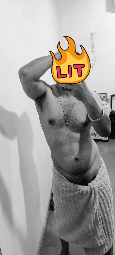 KurvyD22's tweet photo. A shade of grey 🩶🩶 https://t.co/G4ipuBcpn1