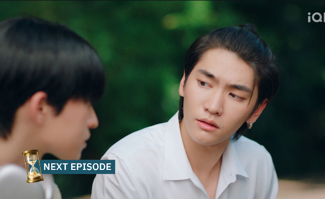 คนที่รู้ดีที่สุดคือพู่กัน ว่าพี่เซอร์เป็นคนละคนกัน เพราะพี่เซอร์ไม่มีแผลเป็นที่หัว 

TBNW EPISODE SEVEN
#TheBoyNextWorldEP7