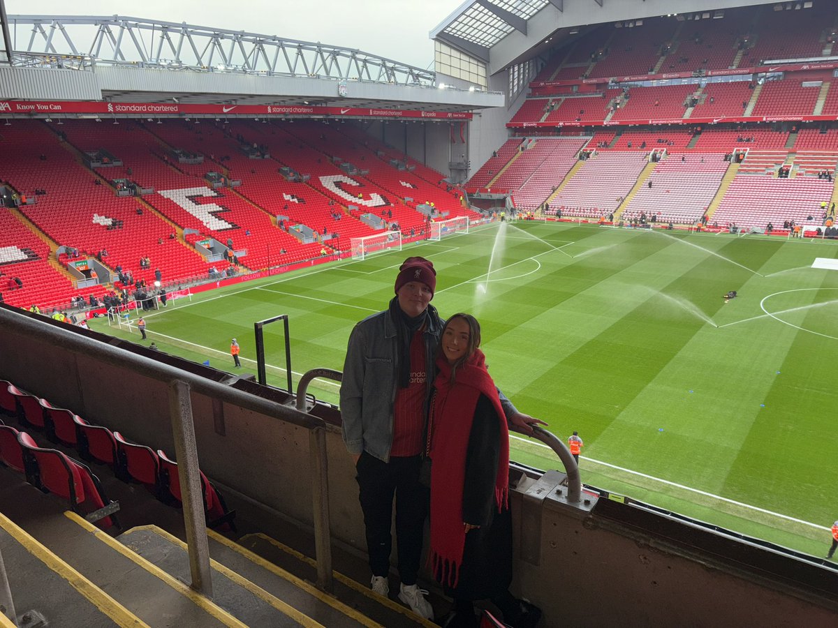 _sarahclarke's tweet photo. Massive thank you to the lads in @REDticketMenIRE &amp; @GaryCM96 for very kindly sorting us with tickets and a special thank you to the very very generous stranger who made our weekend one to remember❤️ https://t.co/eNaZJXDL2X