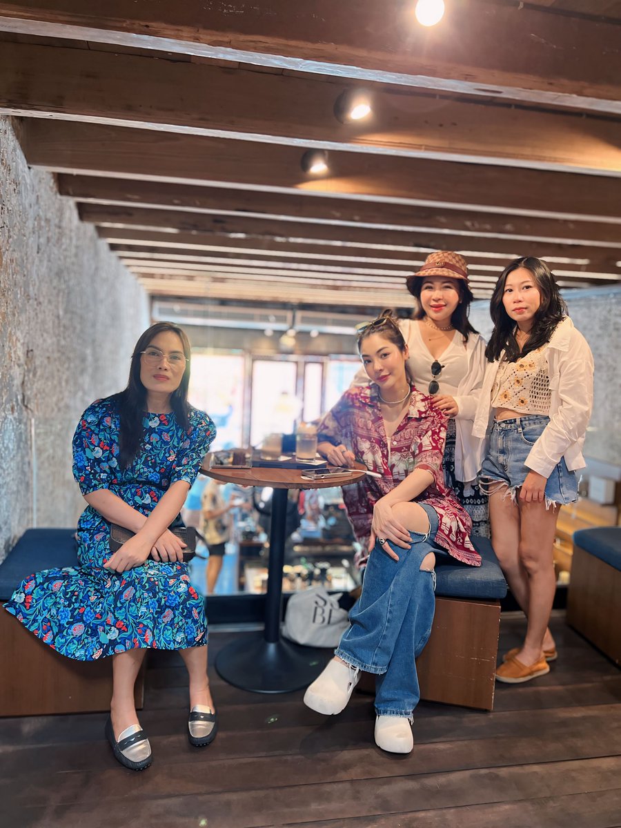 โอบกอด🌻🫂