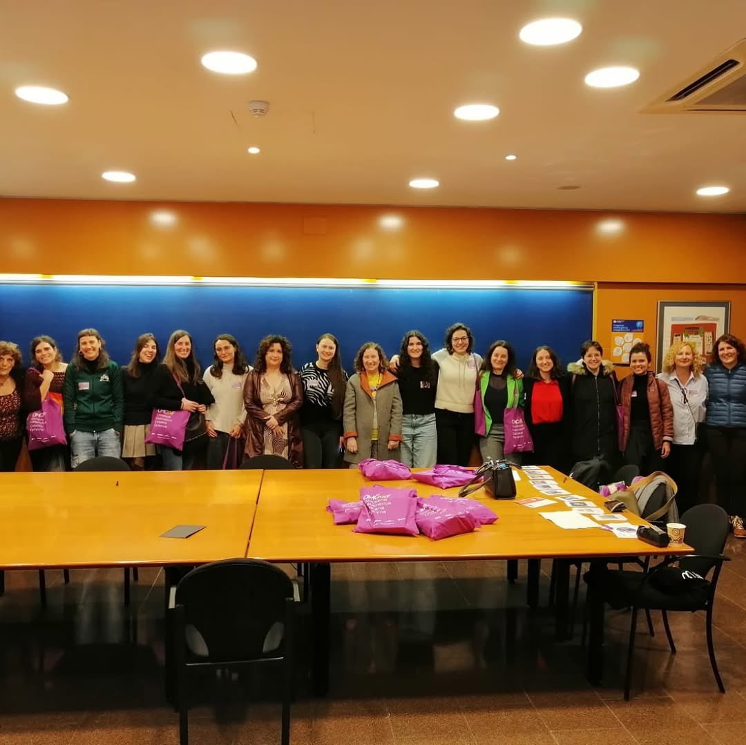 Laura Farré Rozada (@lafarrerozada) on Twitter photo Quina gran experiència formar part de la 2a Olimpíada Matemàtica Catalana Femenina juntament amb <a href="/evamirandag/">Eva Miranda</a> Maria Bras-Amorós i @lupegom entre moltes altres!! 🔝♾️
<a href="/omca_f/">@omca_f</a> <a href="/FME_UPC/">Facultat de Matemàtiques i Estadística - UPC</a> <a href="/la_UPC/">Universitat Politècnica de Catalunya (UPC)</a> <a href="/UPC_Arts/">UPCArts</a> <a href="/jordiguardiarub/">Jordi Guàrdia</a> <a href="/soccatmat/">Societat Catalana de Matemàtiques</a> <a href="/MMACA_cat/">Museu de Matemàtiques de Catalunya - MMACA</a> <a href="/CASIOedu/">CASIO Educación España</a> <a href="/igualtatUPC/">igualtatUPC</a> #barcelona Quina gran experiència formar part de la 2a Olimpíada Matemàtica Catalana Femenina juntament amb <a href="/evamirandag/">Eva Miranda</a> Maria Bras-Amorós i @lupegom entre moltes altres!! 🔝♾️
<a href="/omca_f/">@omca_f</a> <a href="/FME_UPC/">Facultat de Matemàtiques i Estadística - UPC</a> <a href="/la_UPC/">Universitat Politècnica de Catalunya (UPC)</a> <a href="/UPC_Arts/">UPCArts</a> <a href="/jordiguardiarub/">Jordi Guàrdia</a> <a href="/soccatmat/">Societat Catalana de Matemàtiques</a> <a href="/MMACA_cat/">Museu de Matemàtiques de Catalunya - MMACA</a> <a href="/CASIOedu/">CASIO Educación España</a> <a href="/igualtatUPC/">igualtatUPC</a> #barcelona