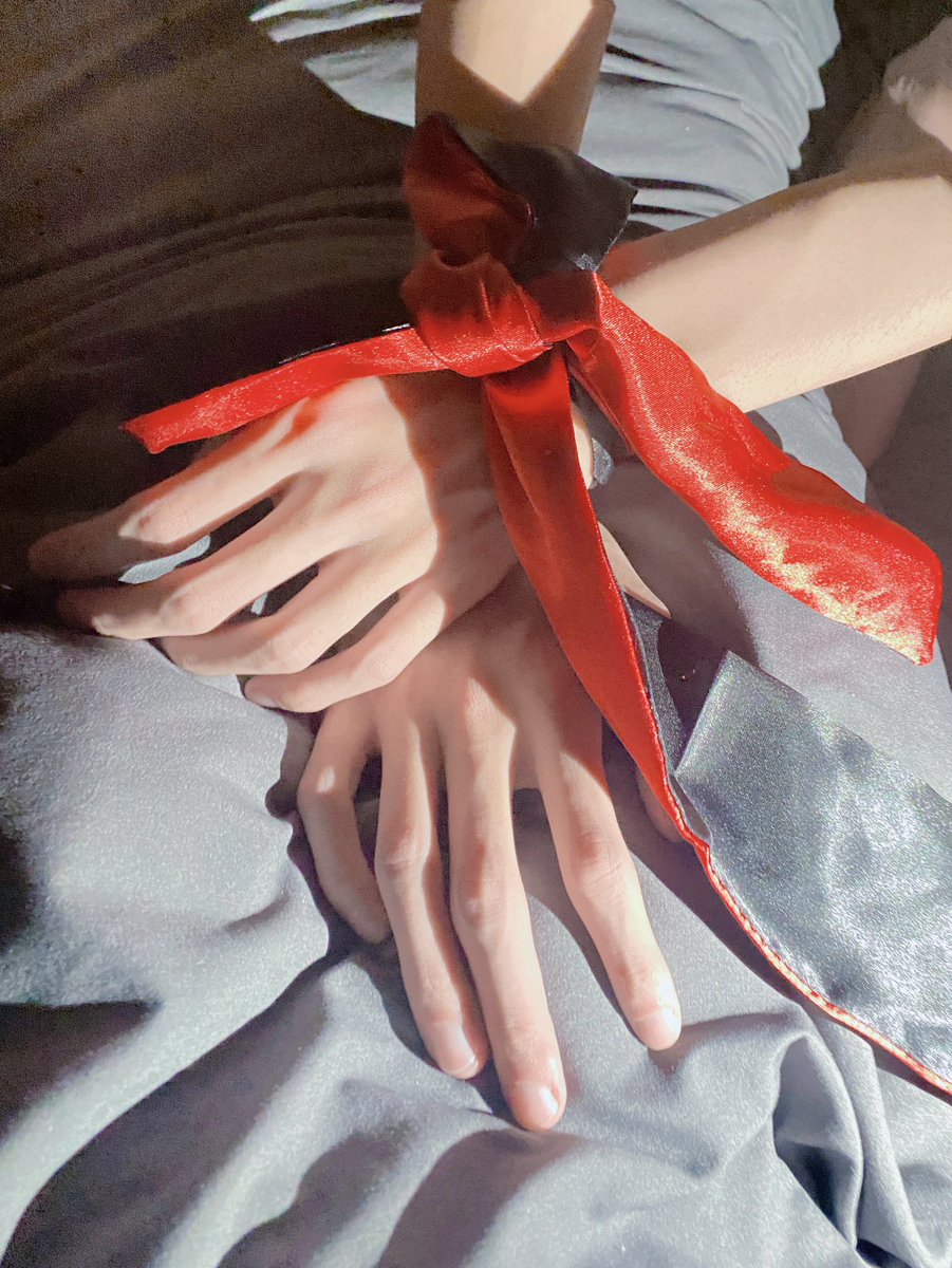 #4i #iiii #女dom #四爱 baby我们的感情好像跳楼机