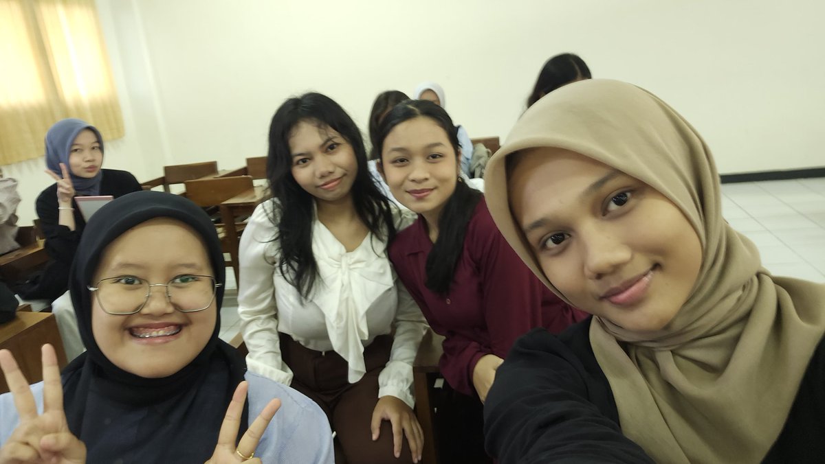 urhypegr's tweet photo. Siapa cinta kombis👎🙃🙃 https://t.co/1XUywqQVxf