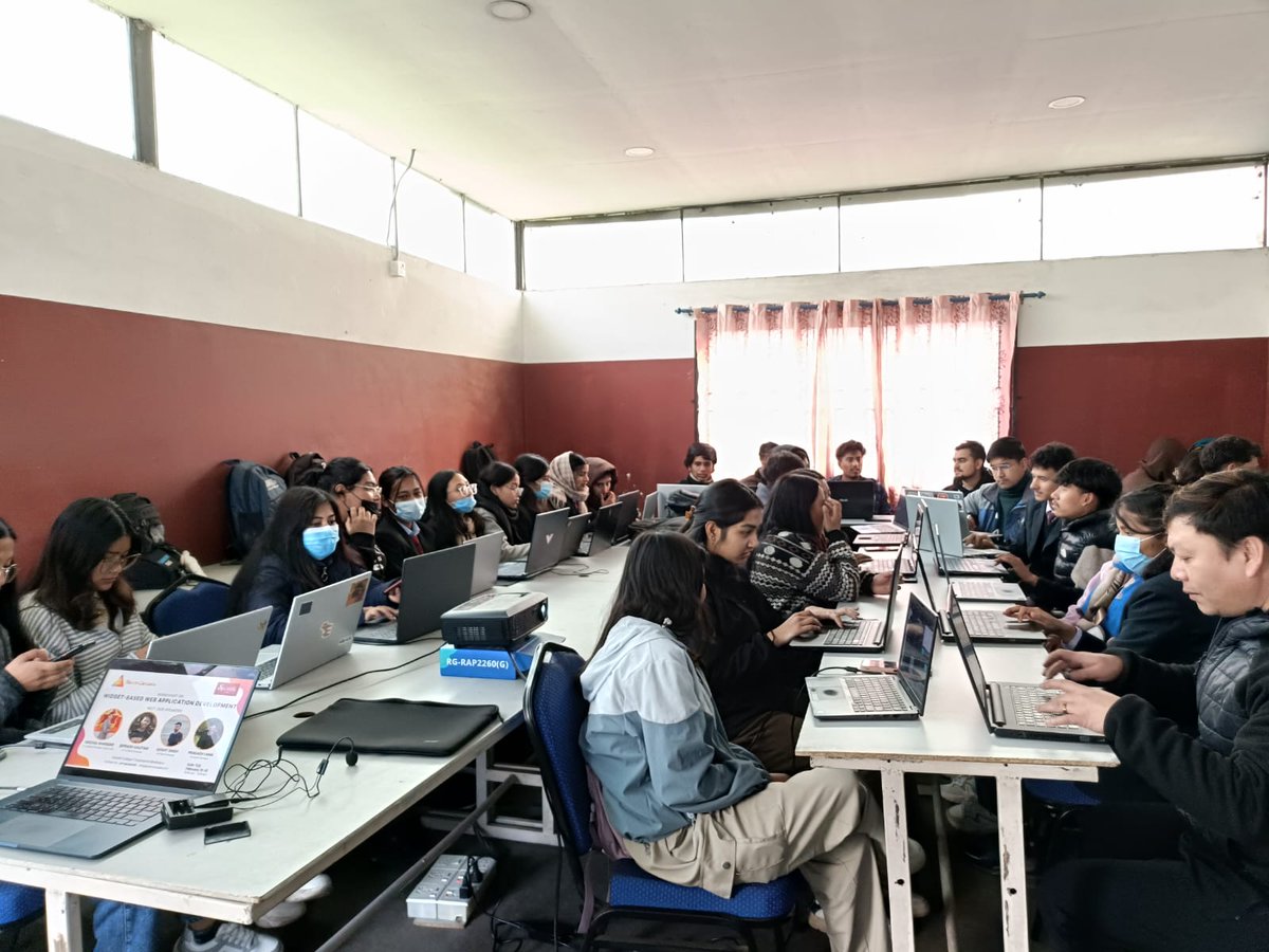 BoomConsole at Swastik College – Day 2 Successfully Completed!
A heartfelt thank you to Swastik College and all participants for your active participation and support.
We look forward to welcoming you all tomorrow for the final day.
#BoomConsole #SwastikCollege