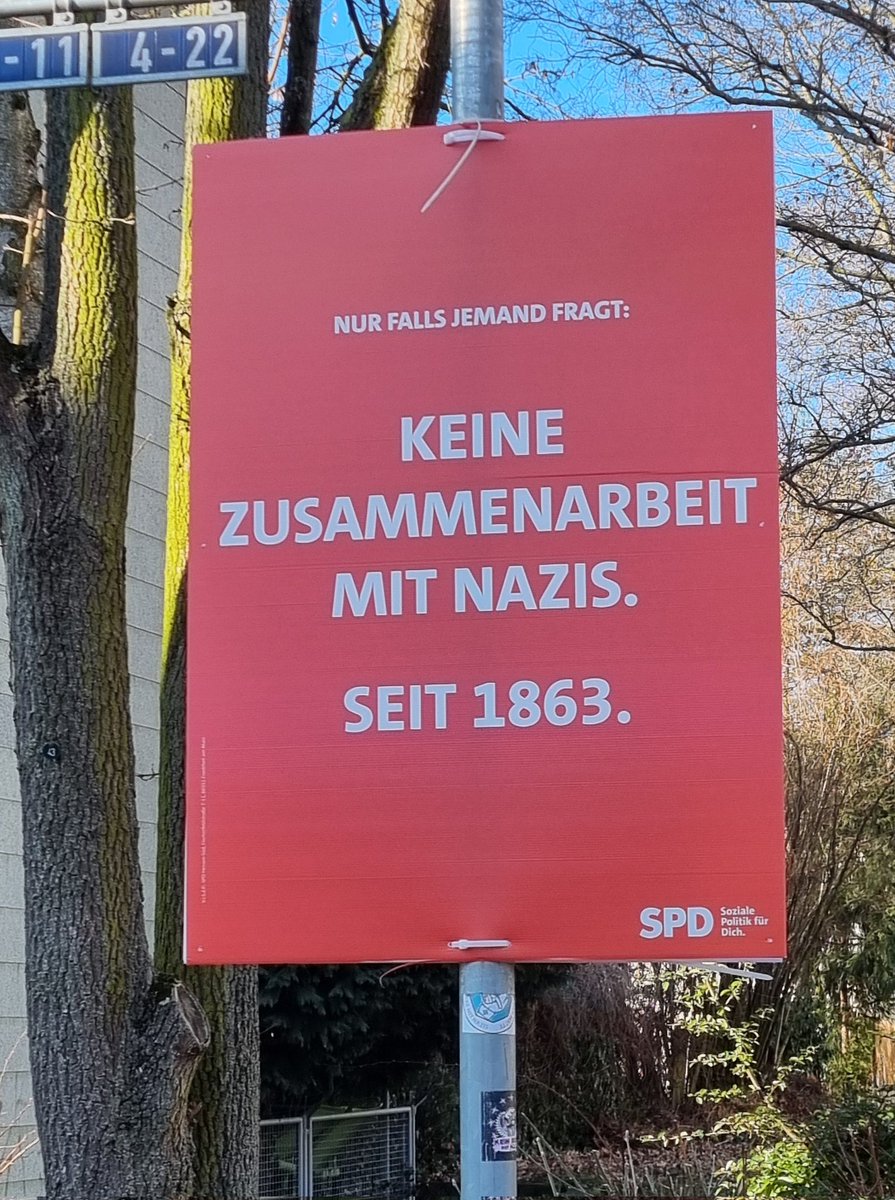 ullikei's tweet image. Wann kam der Adolf nochmal an die Macht?
