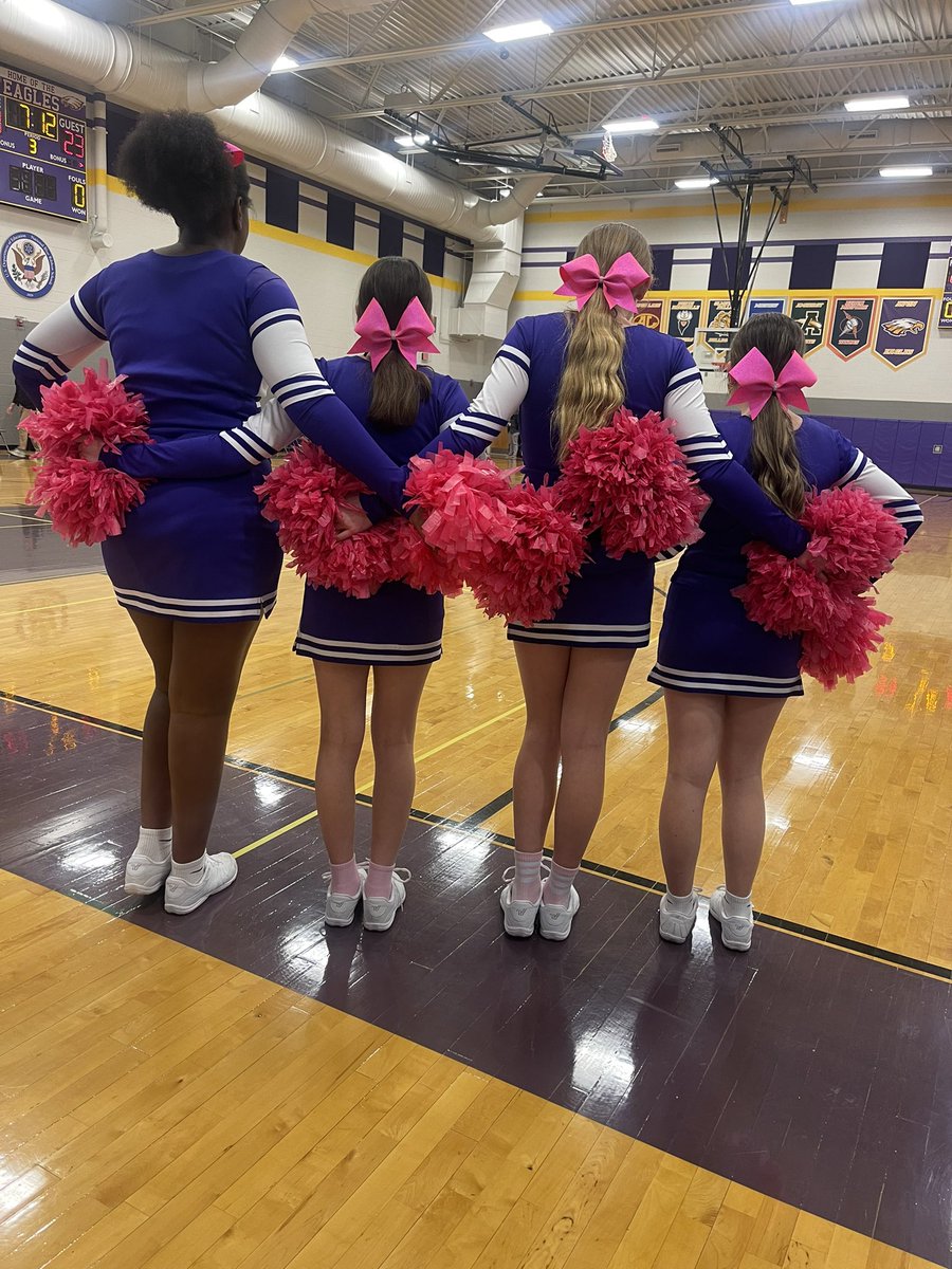 CheerleadingAms's tweet image. AMS all in pink!🩷🩷