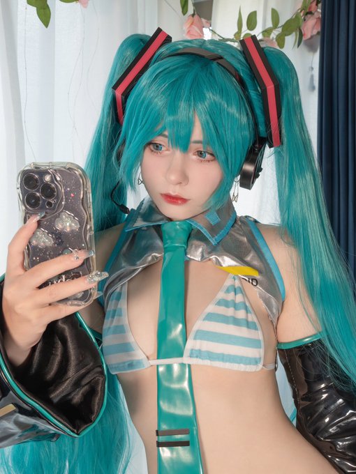 Twitterのコスプレ画像28
