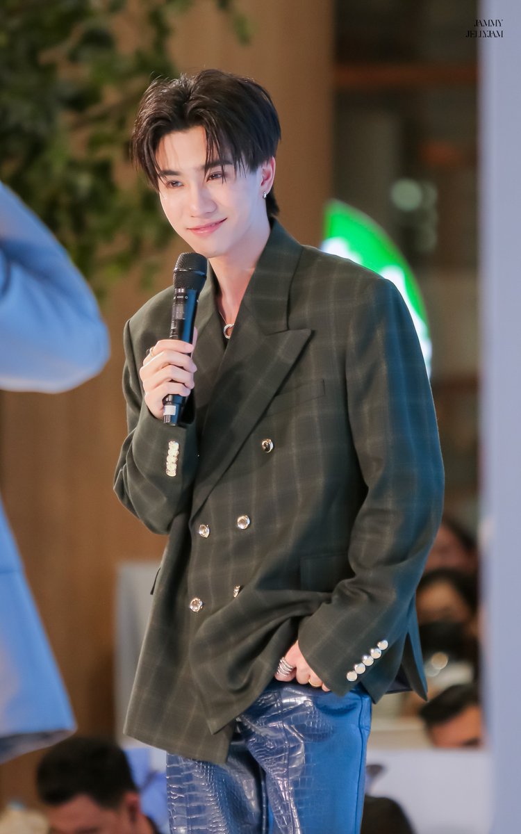 jammyjellyjam's tweet photo. คือเราไม่ยิ้มแบบนี้ได้ไหมคับเพิร์ธ🫠

DestinyclinicVTxPERTH
#DestinyClinicPERTH
#KDPPE #PerthTanapon | @perthppe https://t.co/fSRjSxe12c