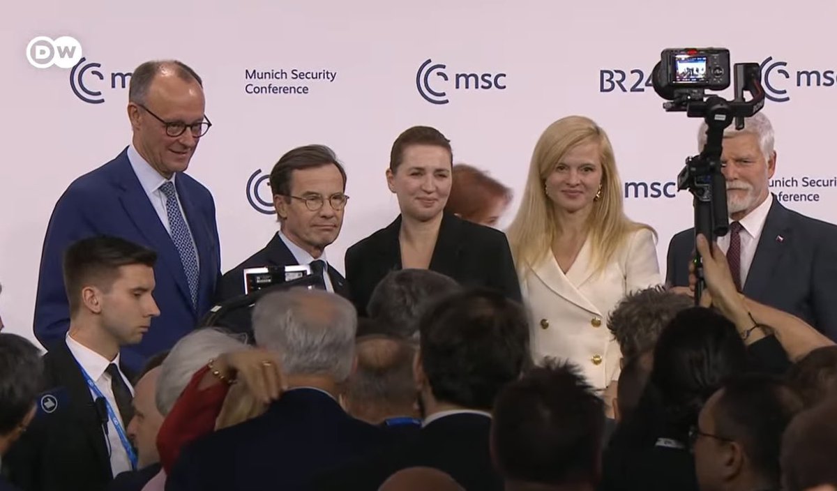 We just finished our #MSC2025 panel discussion on European Support for Ukraine.

💬 What are your thoughts after the main stage conversation? Drop your comments below! ⬇️ 

A huge thank you to <a href="/prezidentpavel/">Petr Pavel</a>, Mette Frederiksen, <a href="/SwedishPM/">Ulf Kristersson</a>, and <a href="/_FriedrichMerz/">Friedrich Merz</a> for their