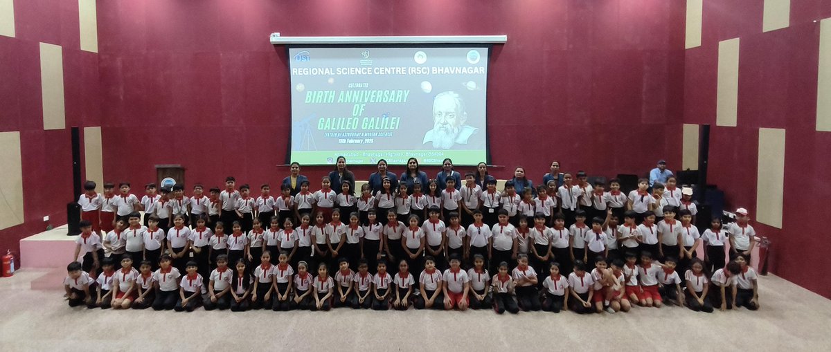 Mayu_ri2002's tweet photo. #RSCBHAVNAGAR Celebrated the birth anniversary of Galileo Galilei He is father of #observationalastronomy, modern-era #classicalphysics, the scientific method, and modern science
#scienceandtechnology
#sciencecarnival
#scienceandinnovation https://t.co/jccW33feka