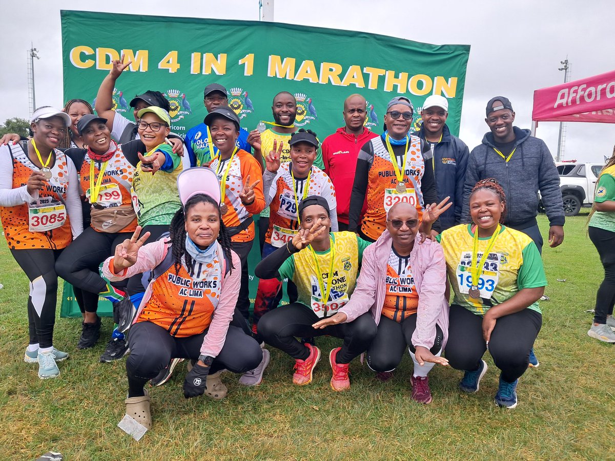 DPWAC_LIMA's tweet photo. Our runners braved π§ π₯Ά weather to achieve their goals @CDM 4-IN-ONE MARATHON πββοΈ πββοΈ π₯ π₯
#OrangeSkipas #goDPWAC #Healthiswealth https://t.co/dk4BeEFNHl