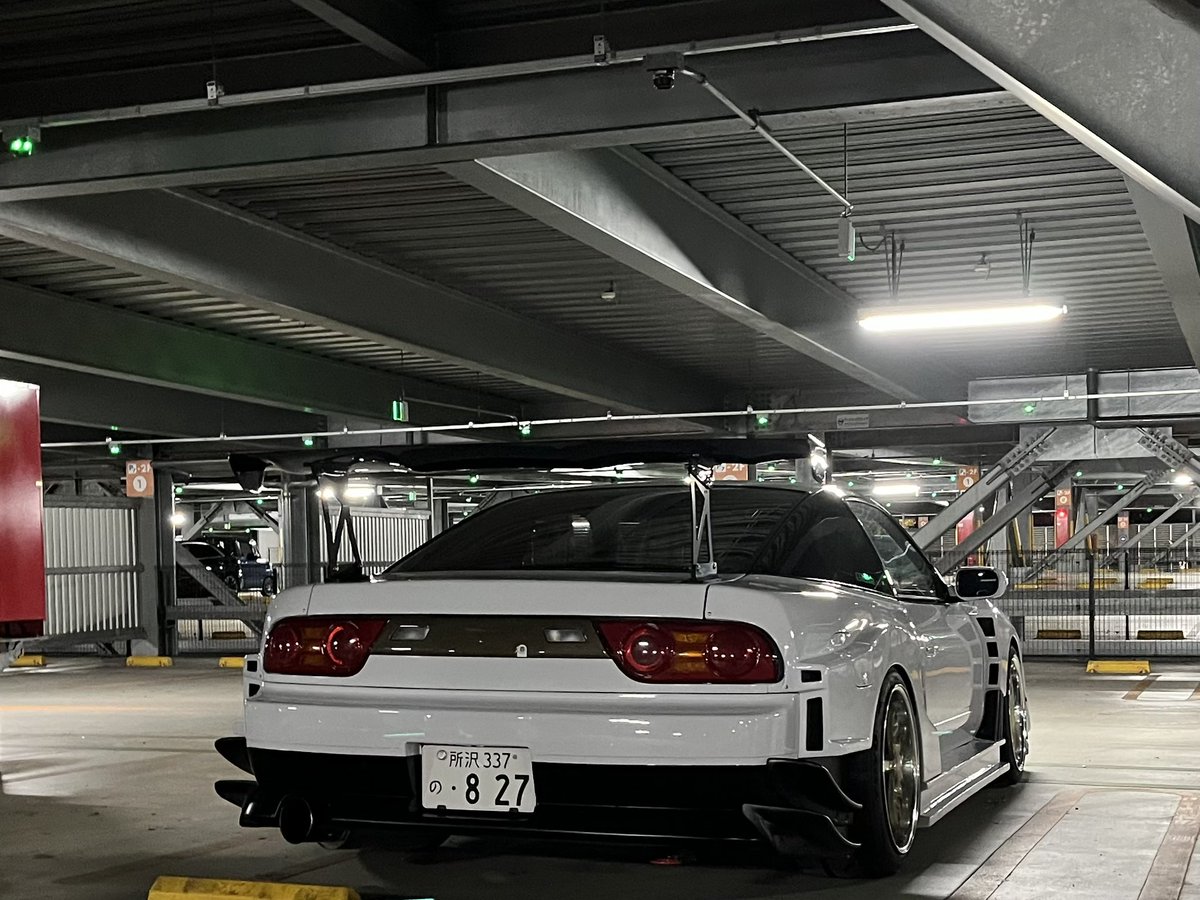 仕様変更しました

・GP SPORTS G-SONIC EVOLUTION
・KOGUCHI POWER ボンネット
・SARD Fuji  spec M
など
理想の形になりました！