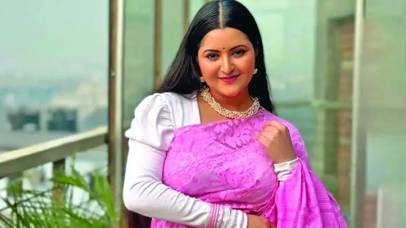 সরল অবুঝ প্রাণদের উদ্দেশ্যে যা বললেন পরীমণি