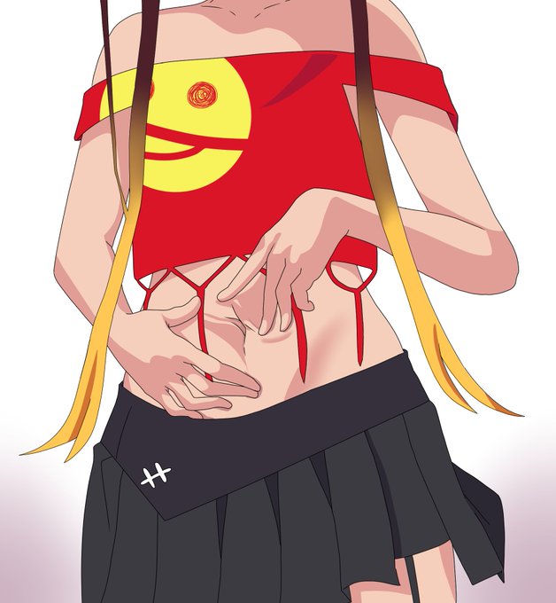 #これを見た人はおへそを見せる 