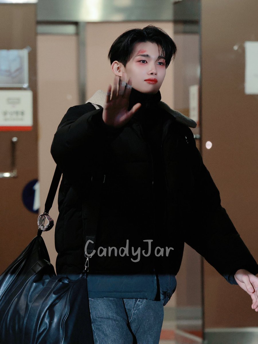 CandyJar tweet media