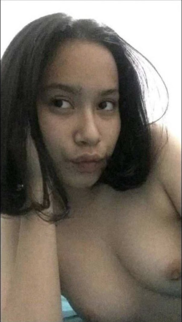 scrtbaeee's tweet photo. satine https://t.co/rPlPQbd9SS