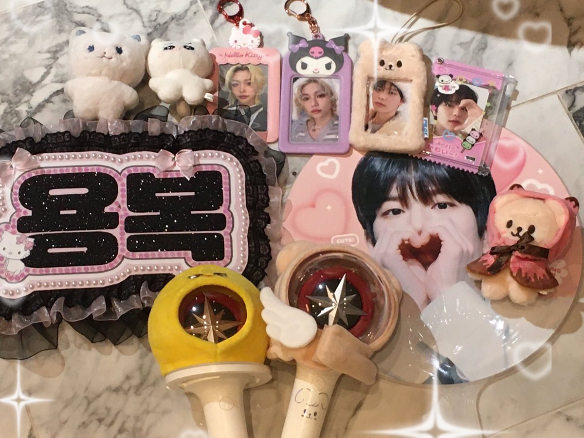 kkomminiy's tweet photo. 상태 : 스키즈좋음이.. https://t.co/l8GJyLJZbm