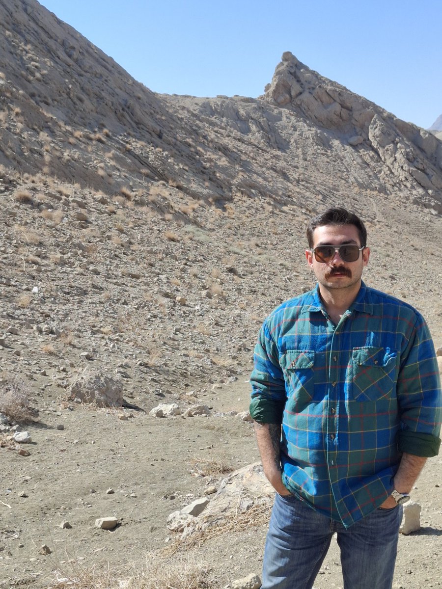 Mehran95059896's tweet photo. دیروز رفتم کوه
به همه بگید https://t.co/KzRlOIOXY5