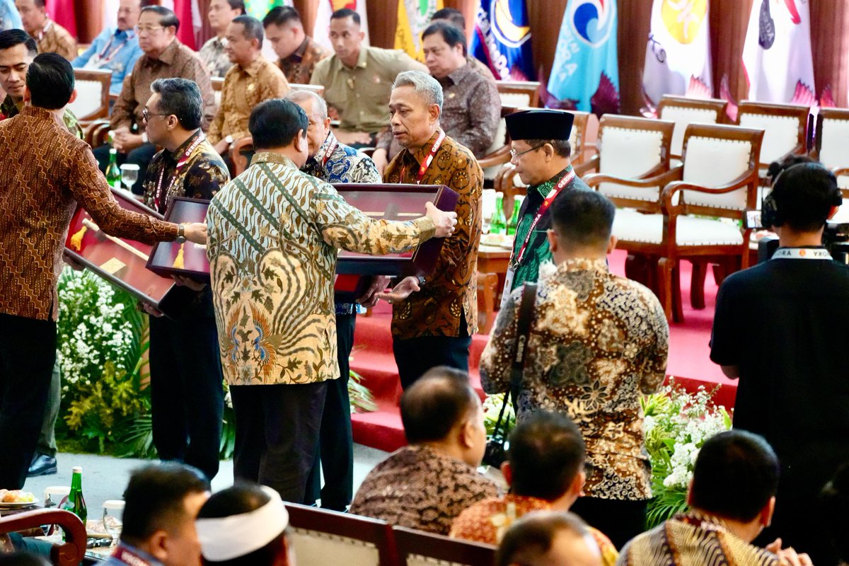 prima_or_id's tweet photo. Silaturahmi Koalisi Indonesia Maju
@Gerindra @prabowo @agusjabo333 
#bangunpersatuannasional
#wujudkankesejahteraansosial
#menangkanpancasila https://t.co/DC5PuFN3iN
