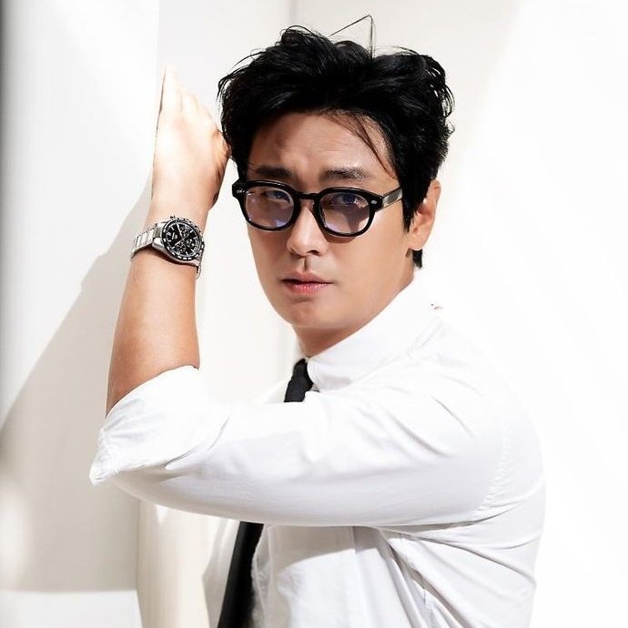 #NewProfilePic on ts as Ju Jihoon