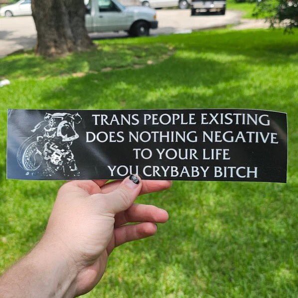 🫣🏳️‍⚧️