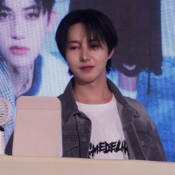 WOAH HUANG RENJUN 🫠