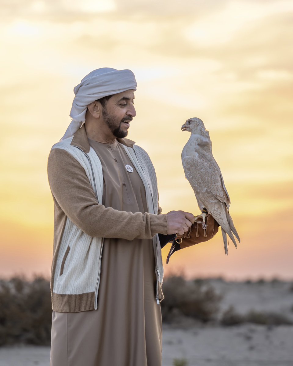 حفظكم الله ورعاكم 🇦🇪
#حمدان_بن_زايد 
#هزاع_بن_زايد