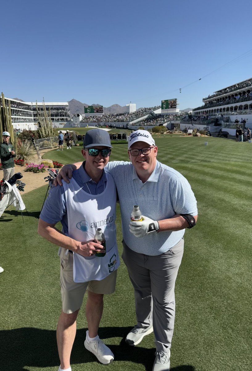 kevinmech's tweet photo. What a thrill to tee it up at the @WMPhoenixOpen ProAm last week. Unforgettable experience. https://t.co/qDfTlig3SQ