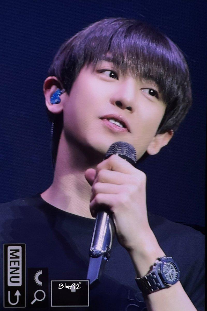 Bloey92's tweet photo. 250215 앙콘 DAY1 사운드체크

#CHANYEOL #찬열 #엑소 #EXO 
#BlackOut https://t.co/3aQAWeb8rZ