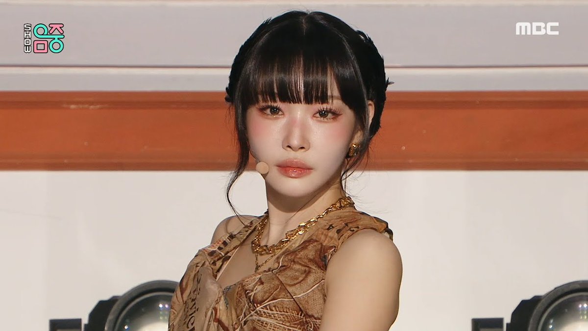 #ShowMusicCore #쇼음악중심

청하 - STRESS (CHUNG HA - STRESS)

🎬naver.me/G7VmTlsj
🎬youtu.be/Mluq3_ThOVs?si…

#CHUNGHA #청하
#청하_Alivio #Alivio #STRESS