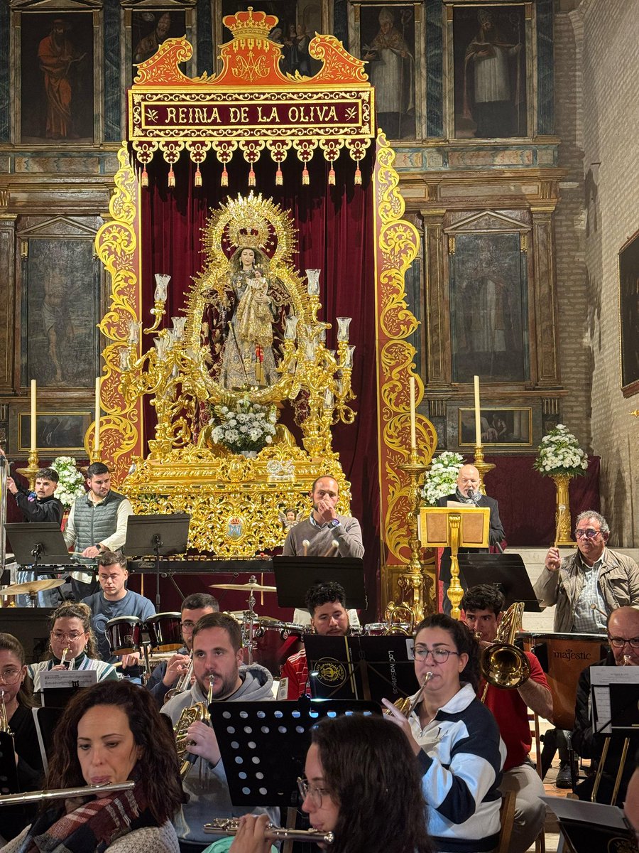 Jesús Vigorra (@jesusvigorra) on Twitter photo Este domingo 16F tendré el honor de participar con la <a href="/OlivaSalteras/">La Oliva de Salteras</a> bajo la dirección de Irene Garcia-Calado <a href="/gcaladoirene/">Irene Gómez-Calado</a> en la obra musical “La pasión de Cristo” de Ferrer Ferrán
A las 12.30 en la parroquia Nuestra Señora de la Oliva Este domingo 16F tendré el honor de participar con la <a href="/OlivaSalteras/">La Oliva de Salteras</a> bajo la dirección de Irene Garcia-Calado <a href="/gcaladoirene/">Irene Gómez-Calado</a> en la obra musical “La pasión de Cristo” de Ferrer Ferrán
A las 12.30 en la parroquia Nuestra Señora de la Oliva