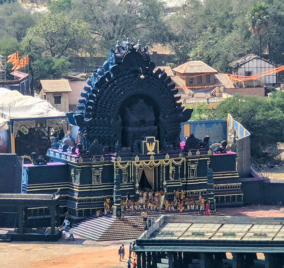 screenplay_in's tweet photo. An actor from the sets of #Vishwambhara is seen as Lord Rama🤯🤯🤯 

SONG SHOOT GOING ON⌛✅
#MegaStarChiranjeevi https://t.co/LSmNhi0KzR