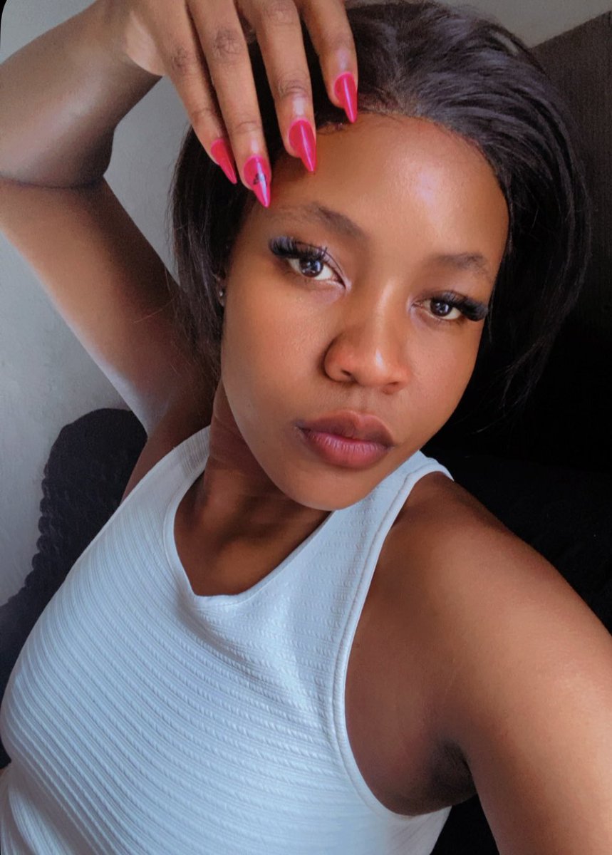 SieParis45's tweet photo. Do I look like I fight for a man ?
#beauty ✨ https://t.co/QtKFcS0ryq
