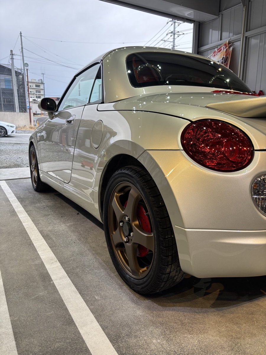 shun95014361's tweet photo. 山梨県甲斐市のRe:careさん!
カーコーティング✨️
いい仕事してますね〜😀
車の事なら、何でも相談にのってくれますよ!
シャンパンゴールドのコペンが蘇りました✌
#コペン880
#Recare
#ジムニーSJ10
#SIS
#愛のバッテリー
#かのうみう
#未完の里キャンプ場
#神の湯温泉 https://t.co/SHWneoBYMp