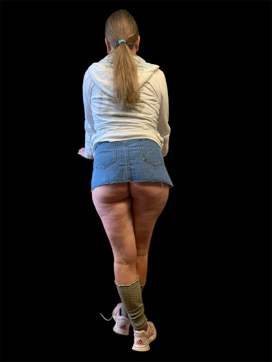 Only a skirt #ValentinesDay #jeans #MiniSkirtBeauties