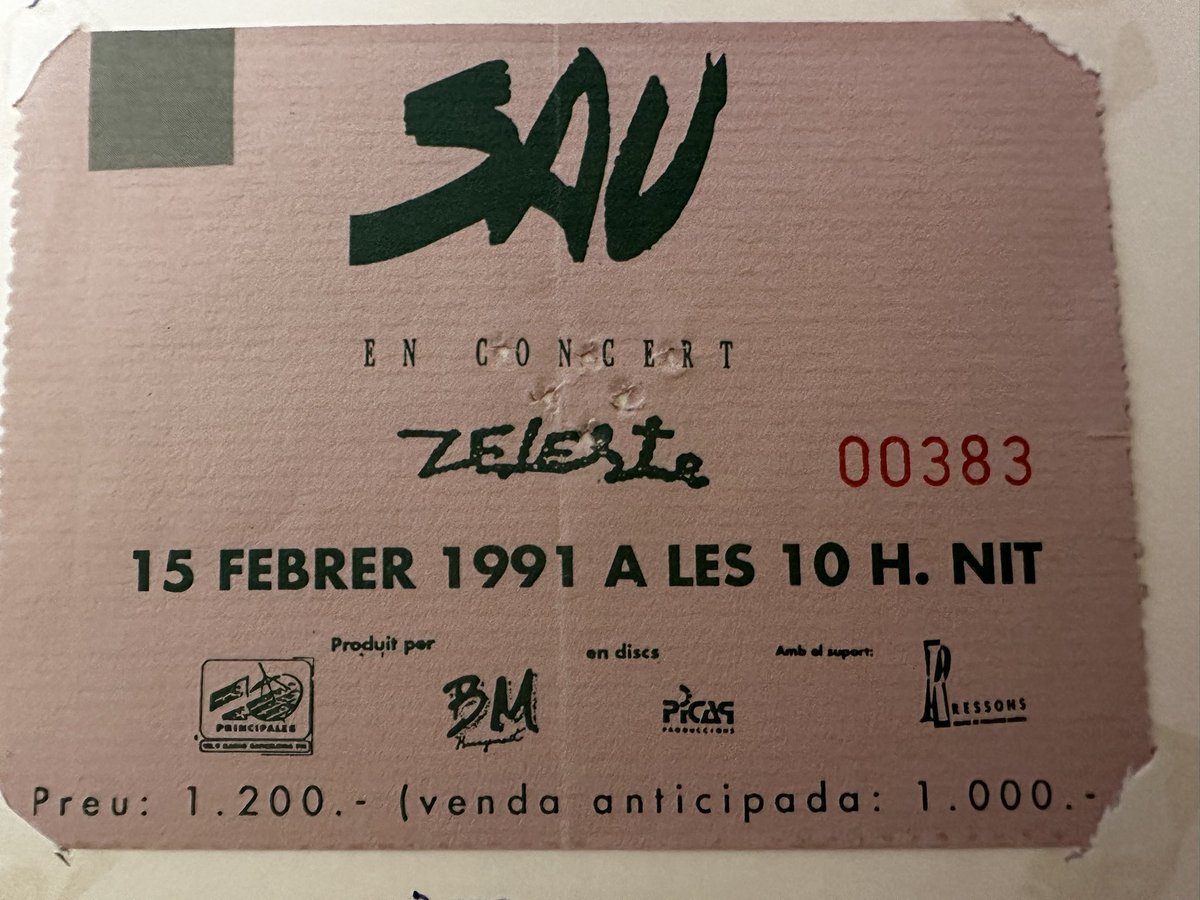Tal dia com avui de fa 34 anys, SAU actuava per primer cop a Barcelona <a href="/pepsala/">Pep Sala</a> <a href="/SAUoficial/">Canal de Sau</a> #carlessabater #records #johiera