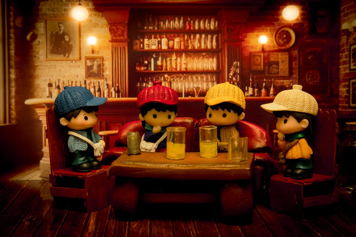 📷 Behind the Scenes of the Promo Video! 📷
Creating the perfect promo video for Right to Rescue involved a lot of creative work and attention to detail. In this behind-the-scenes look, you can see how we brought the miniature world to life! 📷