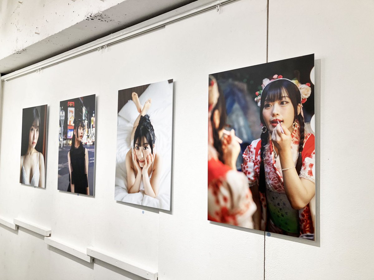 DFGHarajuku's tweet photo. 【開催中の展示情報】

笠木いちか『いちごいちか』写真展
2025/02/15 – 02/16
[EAST301, アートコーナー3F]

AV女優、踊り子などのご活動をされている、笠木いちかさんの写真展が開催されました！@kasagiichika
展示の様子をご紹介いたします🌸

【展示レポート】
https://t.co/h8ksTgQigA https://t.co/oVLMvboSNY