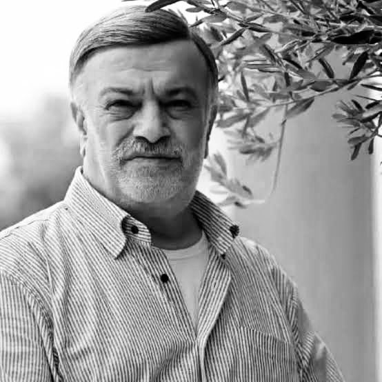 Mekanın cennet olsun üstad. 🥀 #kahtalımıçı 

İnna lillahi ve inna ileyhi raciun.