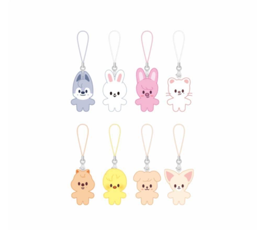 chearaei's tweet image. GIVE AWAY DADAKAN💫

Karena skz beneran dance igloo mau jajanin stay micro keyring skzoo buat 2 pemenang 🙌

Syaratnya 
- stay (jelas)
- like &amp;amp; rt
- rep (mau micro keyring siapa)

End 19 Februari 20.00 WIB