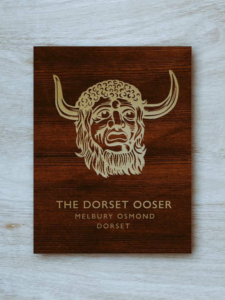 BritainCo's tweet photo. Had a bit of a rest from making clocks this week whilst I await some restocks from my suppliers. Tested out a few techniques by making some new one-off pieces for my studio wall. This took the best part of a week in small bursts, but chuffed with how it came out. #ooser #folklore https://t.co/6MZ8m1yUjl