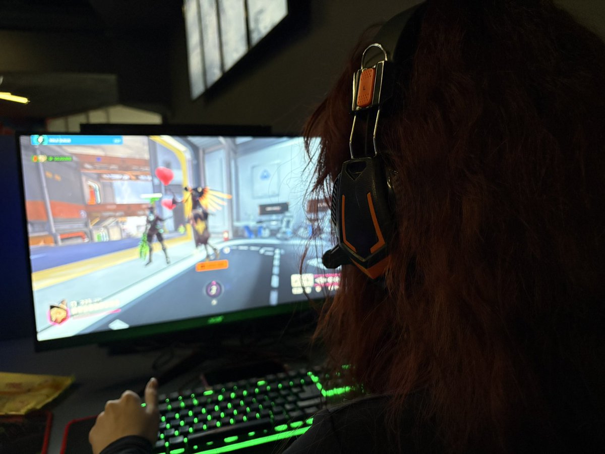 Peterson tweet media