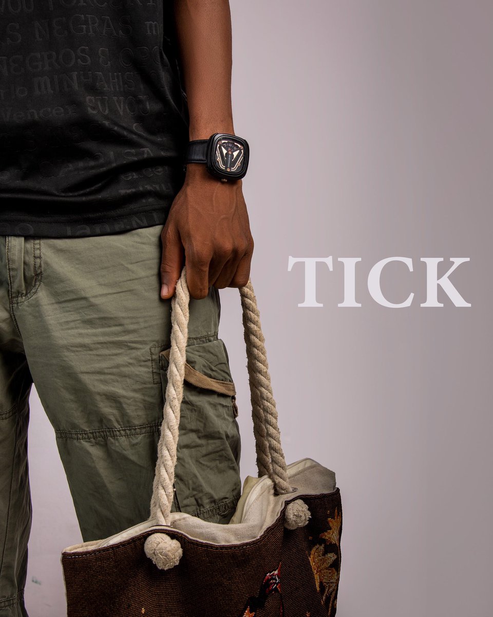 Tickprecise's tweet image. Timeless moments,always in style⌚️
 
📸 @lord_sage 
Model @owo_ye 
#watches #watch #wristwatches