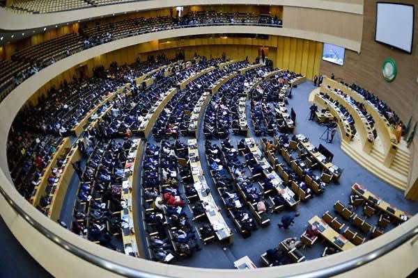 UG DIPLOMAT (@ugdiplomat) on Twitter photo HAPPENING: 38th AU Summit in Addis Ababa, Ethiopia.
Chairperson of African Union- H.E. João Lourenço, President of Angola.
1st Vice Chairperson- Burundi.
2nd Vice Chairperson - Ghana
3rd Vice Chairperson - Tanzania.
Rapporteur- Mauritania.
#AUSummit
<a href="/ApollosDoreen/">Apollos Doreen©️</a> HAPPENING: 38th AU Summit in Addis Ababa, Ethiopia.
Chairperson of African Union- H.E. João Lourenço, President of Angola.
1st Vice Chairperson- Burundi.
2nd Vice Chairperson - Ghana
3rd Vice Chairperson - Tanzania.
Rapporteur- Mauritania.
#AUSummit
<a href="/ApollosDoreen/">Apollos Doreen©️</a>
