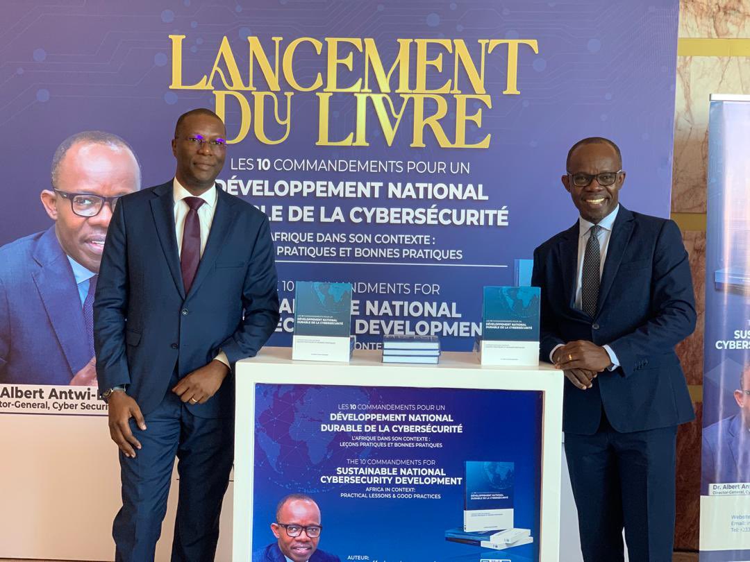 aantwi_boasiako's tweet image. Honored to host Ghana’s Ambassador to Morocco and ANSSI Côte d&apos;Ivoire’s DG, for the launch of the French Edition of The 10 Commandments for Cybersecurity Development.  

At the event, #ANCA adopted its Constitution &amp;amp; 5-Year Strategy to advance cybersecurity in Africa.