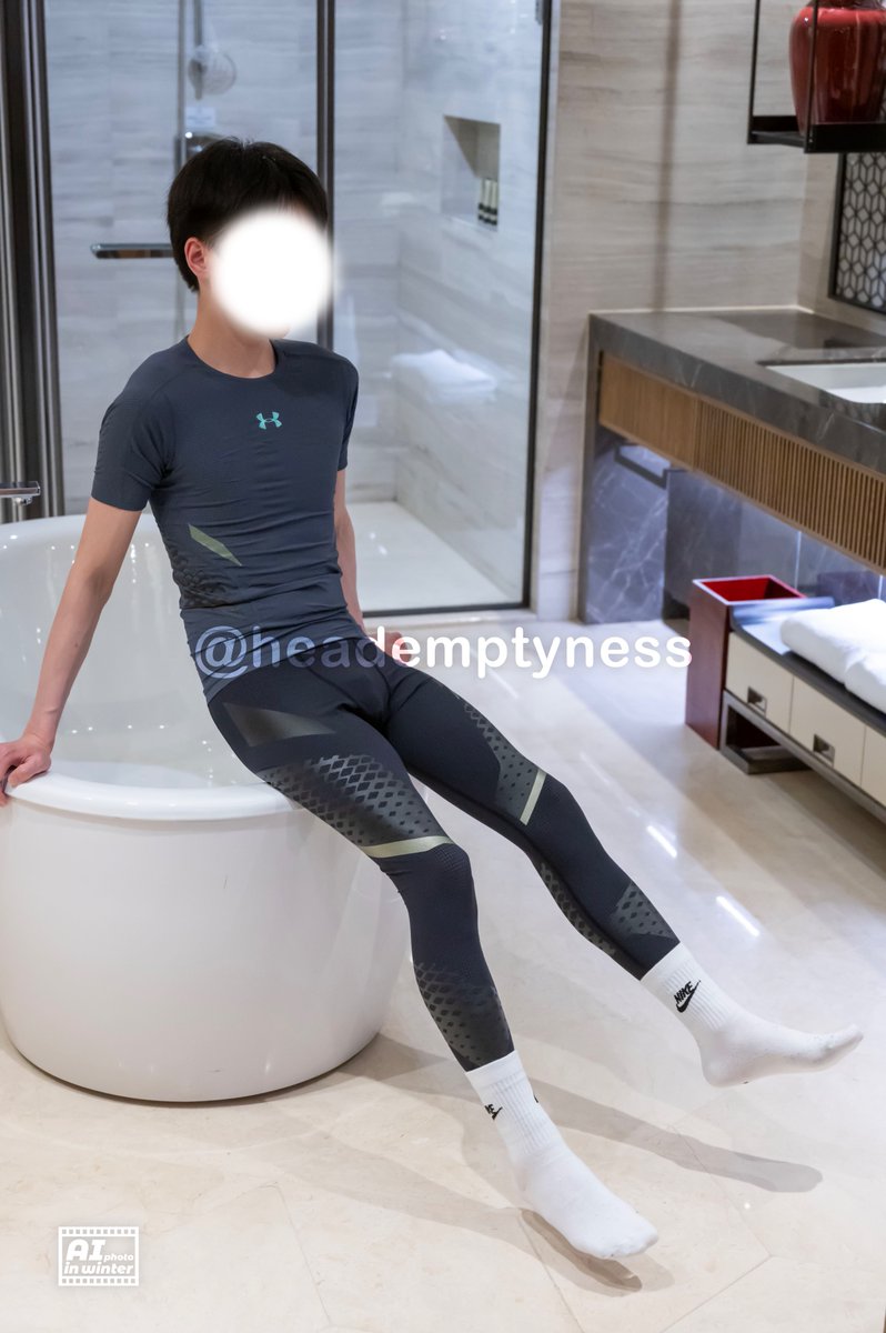 萌新求带🥲
📸：<a href="/S_Aiiiiii/">横行霸道的小爱一枚</a>